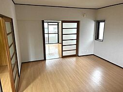 JR可部線 緑井駅 徒歩7分の賃貸マンション 1階2LDKのリビング/ダイニング