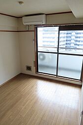 JR山陽本線 横川駅 徒歩7分の賃貸マンション 7階1DKのリビング/ダイニング