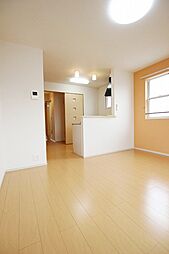 JR可部線 上八木駅 徒歩12分の賃貸アパート 2階1LDKのリビング/ダイニング