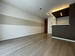 JR山陽本線 天神川駅 徒歩15分の賃貸マンション 2階1LDKのリビング/ダイニング