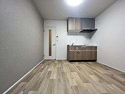 広島電鉄2系統 広島駅駅 徒歩8分の賃貸アパート 1階1DKのリビング/ダイニング