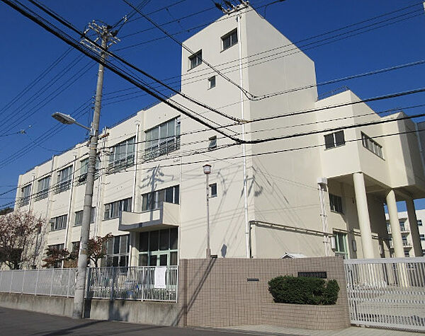 画像21:【小学校】大阪市立諏訪小学校まで353ｍ