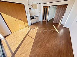 富士ビル 6階1LDKのリビング/ダイニング