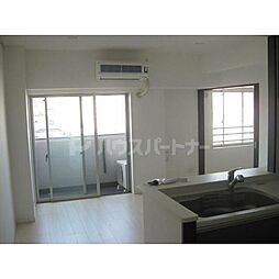 アーリアシテイ尾久 401 4階2LDKのリビング/ダイニング