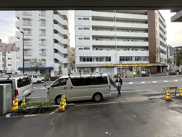 バルコニー