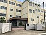 周辺：【名古屋市立北中学校】「自主 創造 敬愛」を校訓に掲げています。 320m