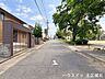 その他：【北側前面道路】幅員約7.9ｍ前面道路。車をゆったりと出し入れすることができます。道路幅にゆとりがあるので、車種を選びません。大きめの車に乗りたい方にもオススメです。