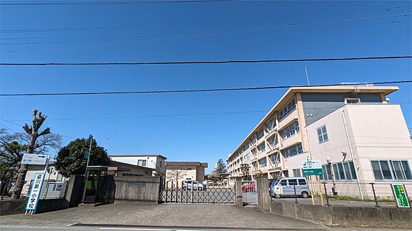 画像20:宇都宮市立姿川第一小学校（1586m）