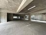 その他：地下駐車場