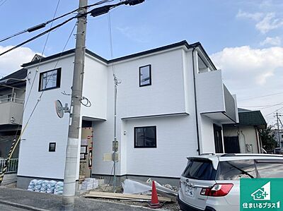 外観：周辺は落ち着いた街並みの住宅地！子育てがしやすい住環境です！まだ未完成ですが、現地でしかわからない事もございます。是非一度ご覧ください。