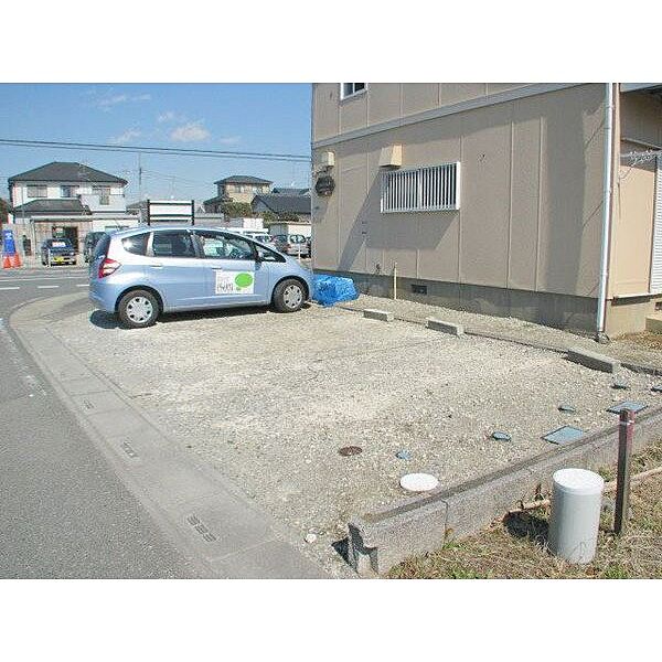 detached 埼玉県比企郡滑川町月の輪６丁目7-16

地図を見る