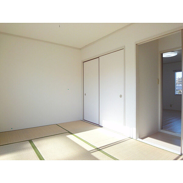 detached 埼玉県比企郡滑川町月の輪６丁目7-16

地図を見る