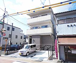 ヒュッゲ 205 ｜ 京都府京都市伏見区深草直違橋8丁目（賃貸マンション1K・2階・30.30㎡） その1