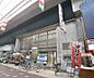 周辺：京都銀行 伏見支店まで154m 大手筋商店街内の京都銀行です。最寄は伏見桃山駅です