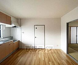 プランドール御所ノ内 302 3階2LDKのリビング/ダイニング