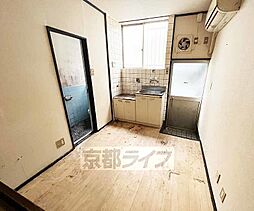 JR山陰本線 太秦駅 徒歩5分の賃貸アパート 1階1Kのリビング/ダイニング