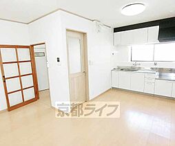 下森本貸家 3LDKのリビング/ダイニング