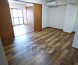 ＱＵＩＮＴＯ五条烏丸 702 7階1LDKのリビング/ダイニング