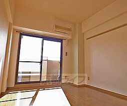 京都市営烏丸線 烏丸御池駅 徒歩3分の賃貸マンション 10階1Kのリビング/ダイニング