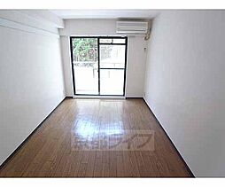 フロイデ東向日 4階1Kのリビング/ダイニング