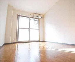 阪急京都本線 桂駅 徒歩10分の賃貸マンション 1階1Kのリビング/ダイニング