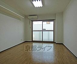 京阪本線 龍谷大前深草駅 徒歩10分の賃貸マンション 4階1Kのリビング/ダイニング