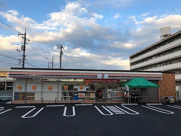 画像19:【コンビニエンスストア】セブンイレブン 福山本庄町中4丁目店まで352ｍ