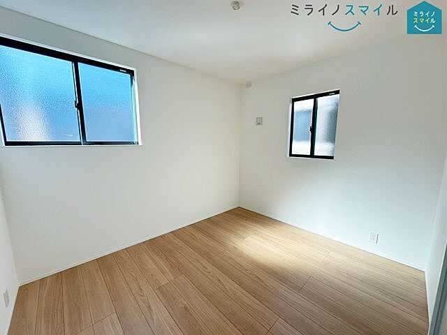 室内 東海市荒尾町木戸畑