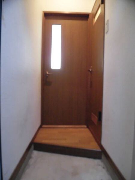画像19:落ち着いた玄関です