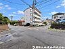 外観：【前面道路】前面道路は車通りも少なく小さなお子様がいるご家庭でも安心です