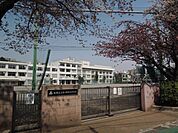 板橋第五中学校 422m