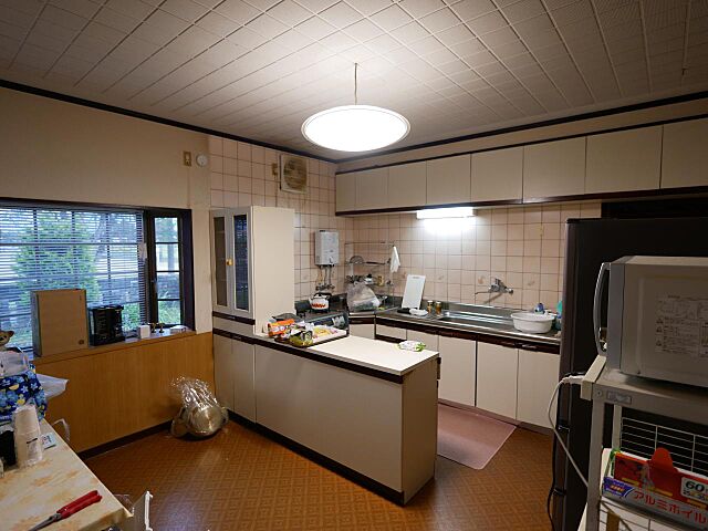 キッチン 高岡市上麻生