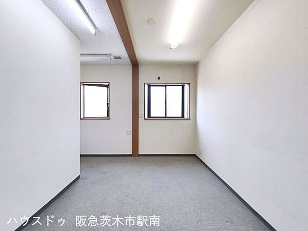 洋室