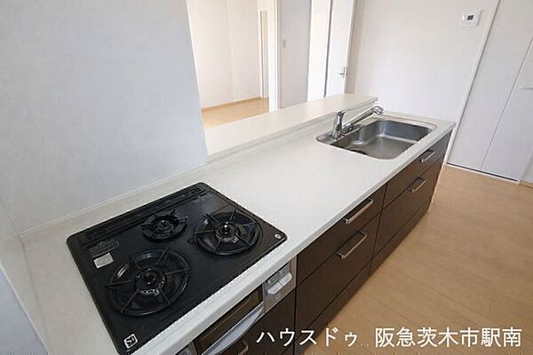 キッチンを拡大表示