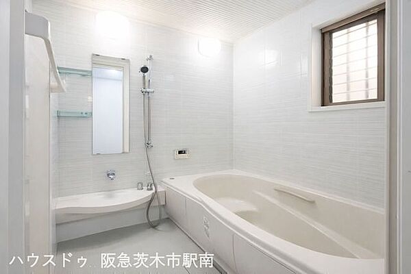浴室を拡大表示