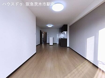 LDK 15.0帖 ベランダ側より
