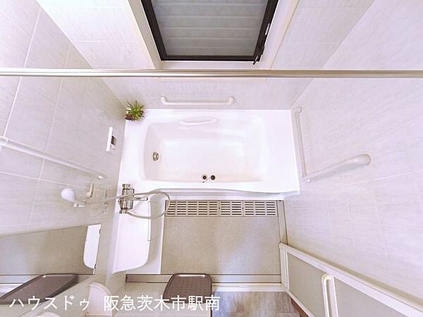 浴室を拡大表示