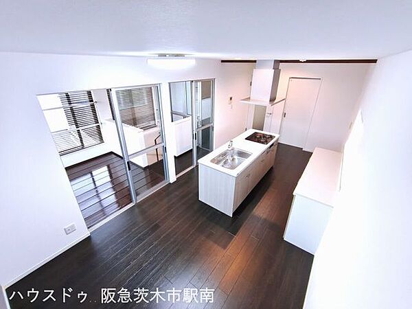 キッチンを拡大表示