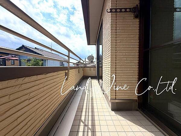 バルコニー