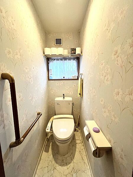 トイレを拡大表示