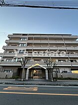 イトーピア新石切  ｜ 大阪府東大阪市西石切町2丁目5-5（賃貸マンション3LDK・5階・63.34㎡） その1