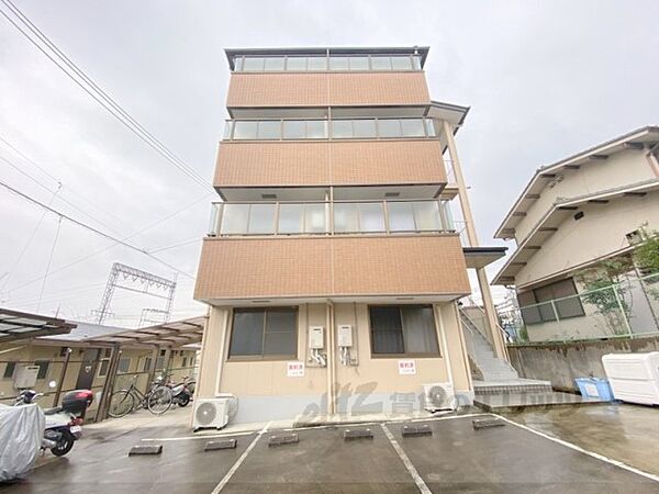 コーポ諏訪西大寺 405｜奈良県奈良市西大寺赤田町１丁目(賃貸アパート1K・4階・14.50㎡)の写真 その1