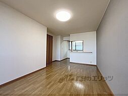 プラムハウスII 201 2階1LDKのリビング/ダイニング