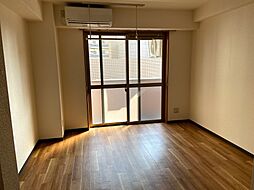 レジデンス壽 2階1Kの室内