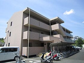 ヴェル・ベルヴィ  ｜ 滋賀県草津市追分南2丁目（賃貸マンション1R・3階・29.90㎡） その1