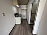 室内：※同建物の別のお部屋の写真です。