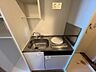 キッチン：※同建物の別のお部屋の写真です。