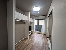 シーエムセット 1階1LDKのリビング/ダイニング