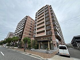 ブランズ西宮北口  ｜ 兵庫県西宮市芦原町（賃貸マンション3LDK・6階・71.85㎡） その1