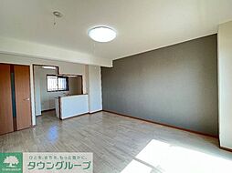 埼玉高速鉄道 戸塚安行駅 徒歩11分の賃貸マンション 3階1LDKのリビング/ダイニング